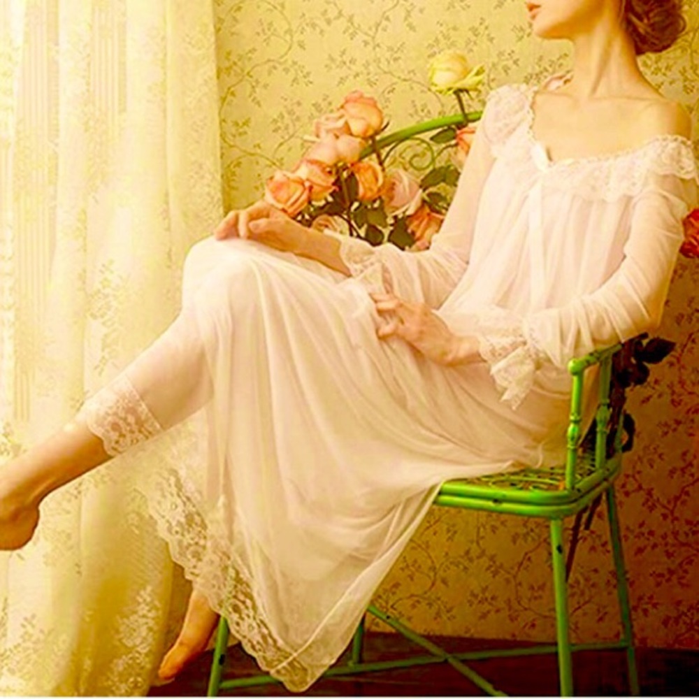 🌟HOLD🌟Victorian Princess Nightdress with Lace